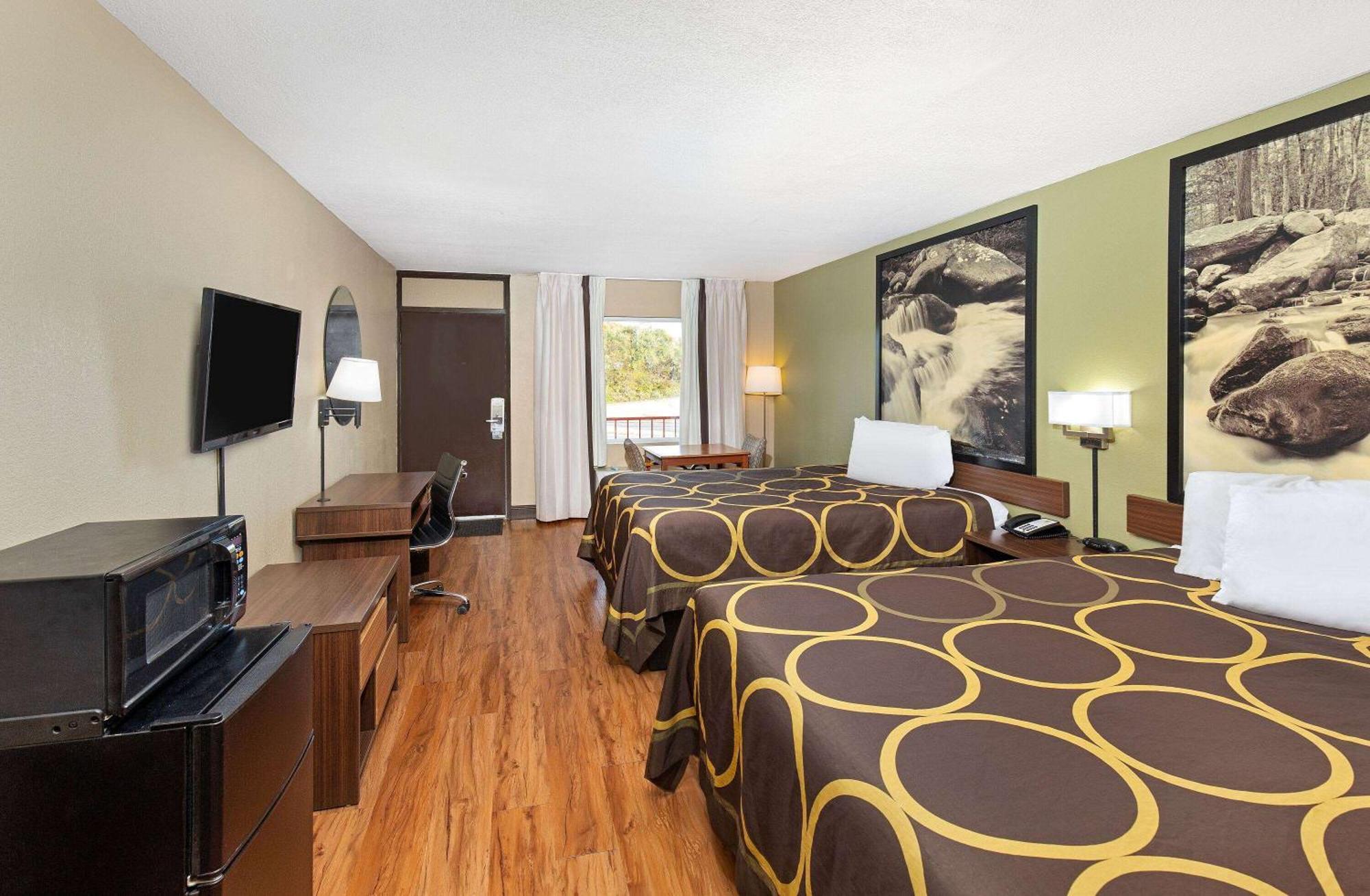 Super 8 By Wyndham Kingsport Motel Exterior photo